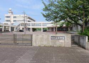 横浜市立並木中学校