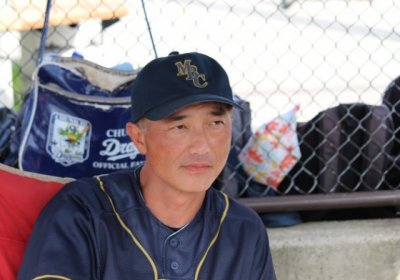 尾崎 Aチームヘッドコーチ（全日本軟式野球連盟(JSBB)公認学童コーチ）